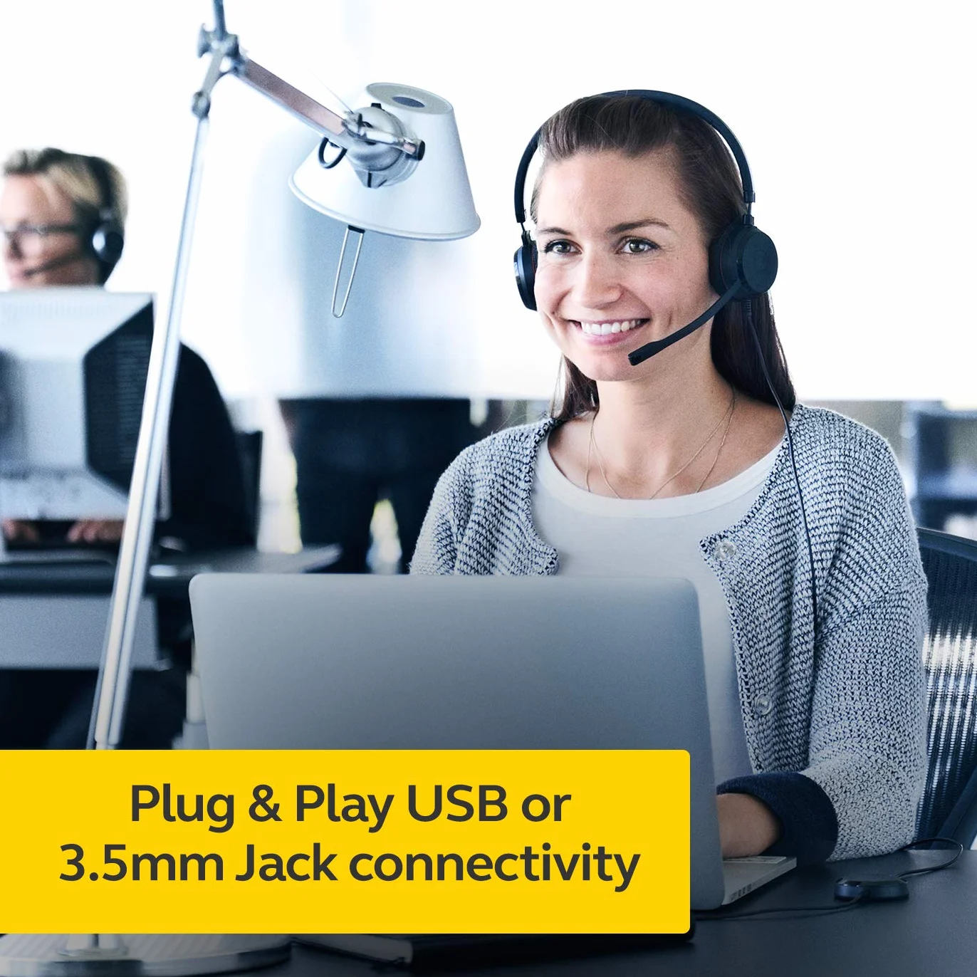 Jabra Evolve 30 UC Stereo Headset – Unified Communications Headphones for VoIP Softphone with Passive Noise Cancellation – USB-Cable with Controller – Black