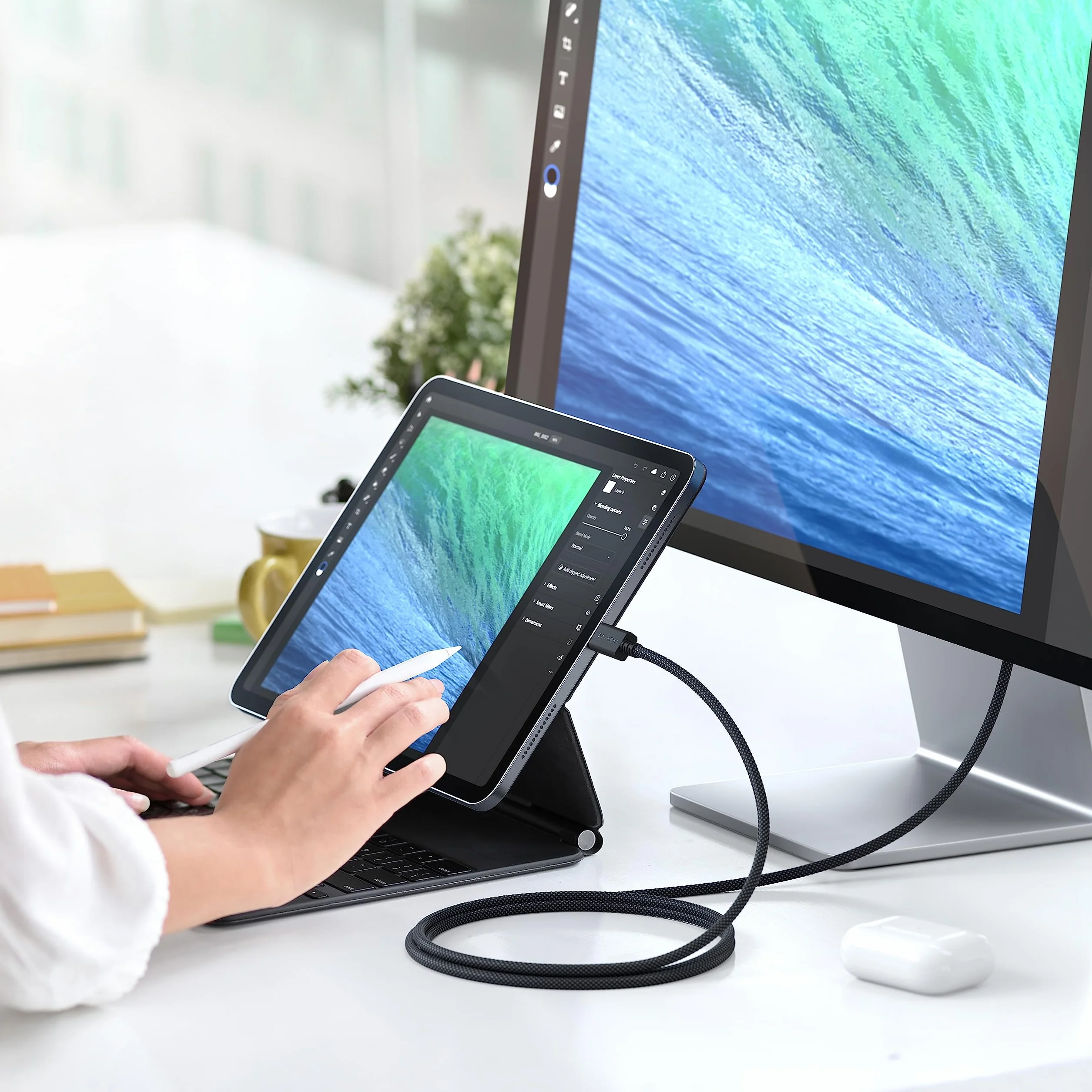 SATECHI Certyfikowany kabel Thunderbolt 4 USB-C (1 m), ładowanie 240 W, obsługa 8K@60Hz, prędkość transferu 40 Gb/s, PCIe, kompatybilny z Thunderbolt 4/3, USB4, USB-C, MacBook