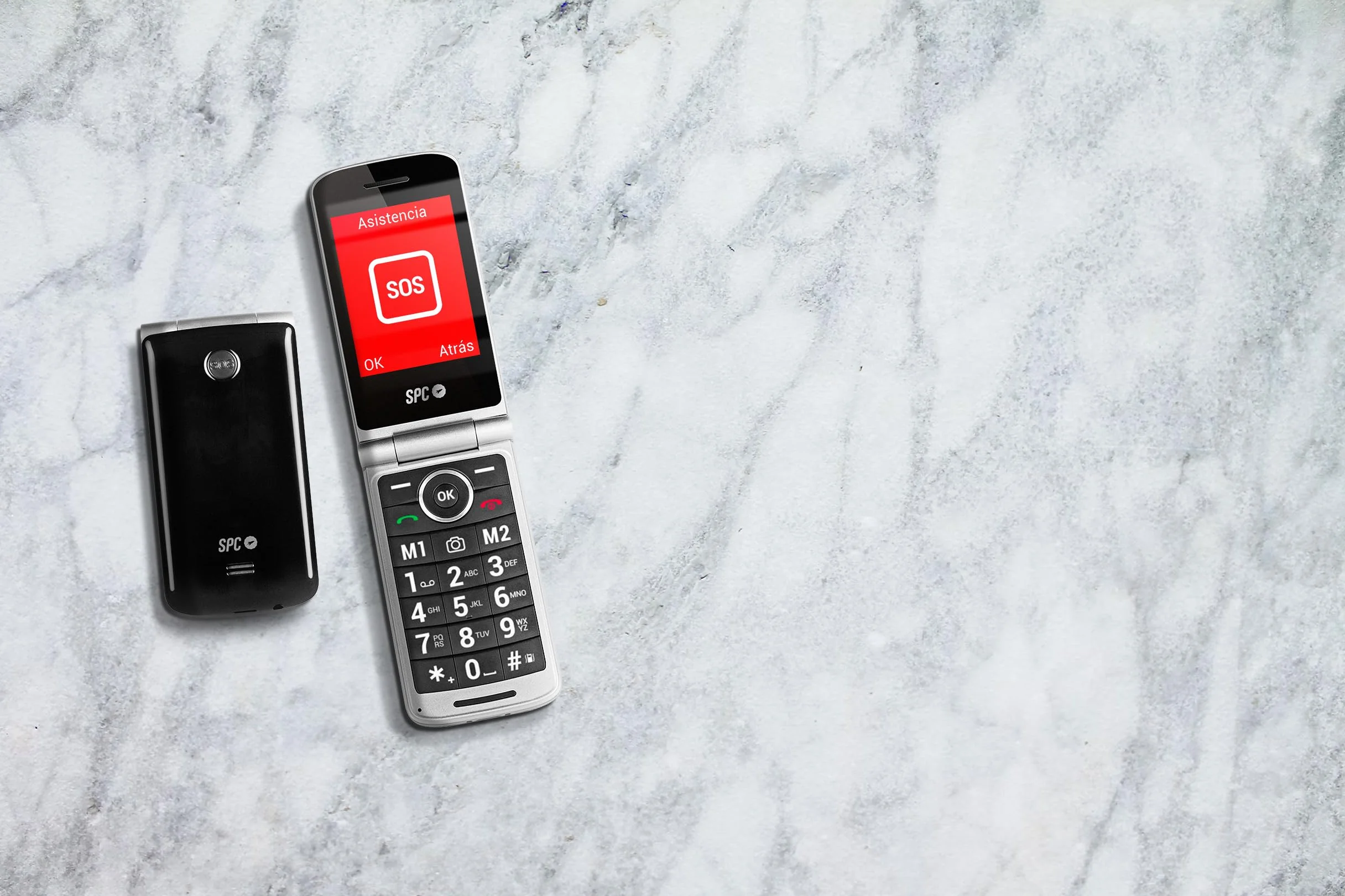SPC Prince 4G telefon komórkowy dla seniorów z klapką, duże, łatwe w obsłudze przyciski, przycisk SOS i zdalna konfiguracja, stacja ładująca, USB-C i 2 bezpośrednie zapisywanie - czarny