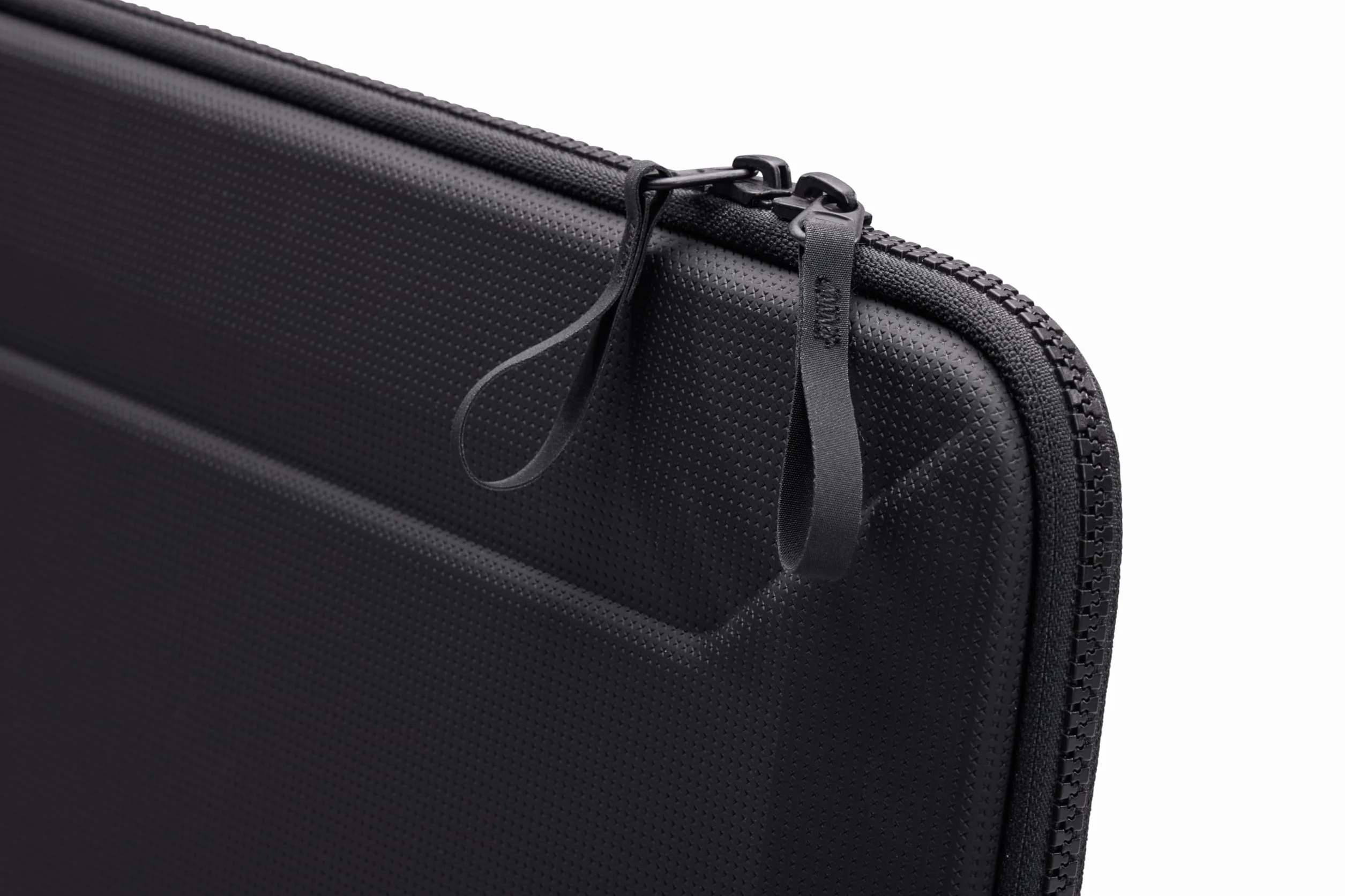 Thule Rękawica do MacBooka 35.6 cm Sztywna ochrona zewnętrzna