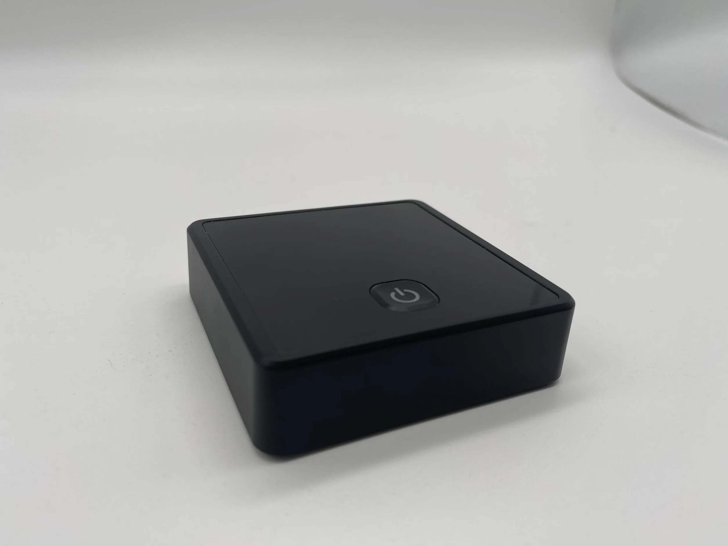Odbiornik nadawczy Isobel Bluetooth 5.0 (optyczny, 3.5mm AUX, RCA), Niska latencja bezprzewodowy adapter audio Bluetooth AUX Adapter do telewizora PC Samochód/głośniki domowe Stereo System, Dual Link