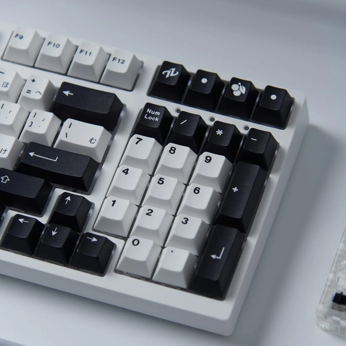 Japońskie nasadki klawiszy PBT Dye Sub Cherry Profile 133 klawisze zestaw do przełączników Cherry MX klawiatura mechaniczna