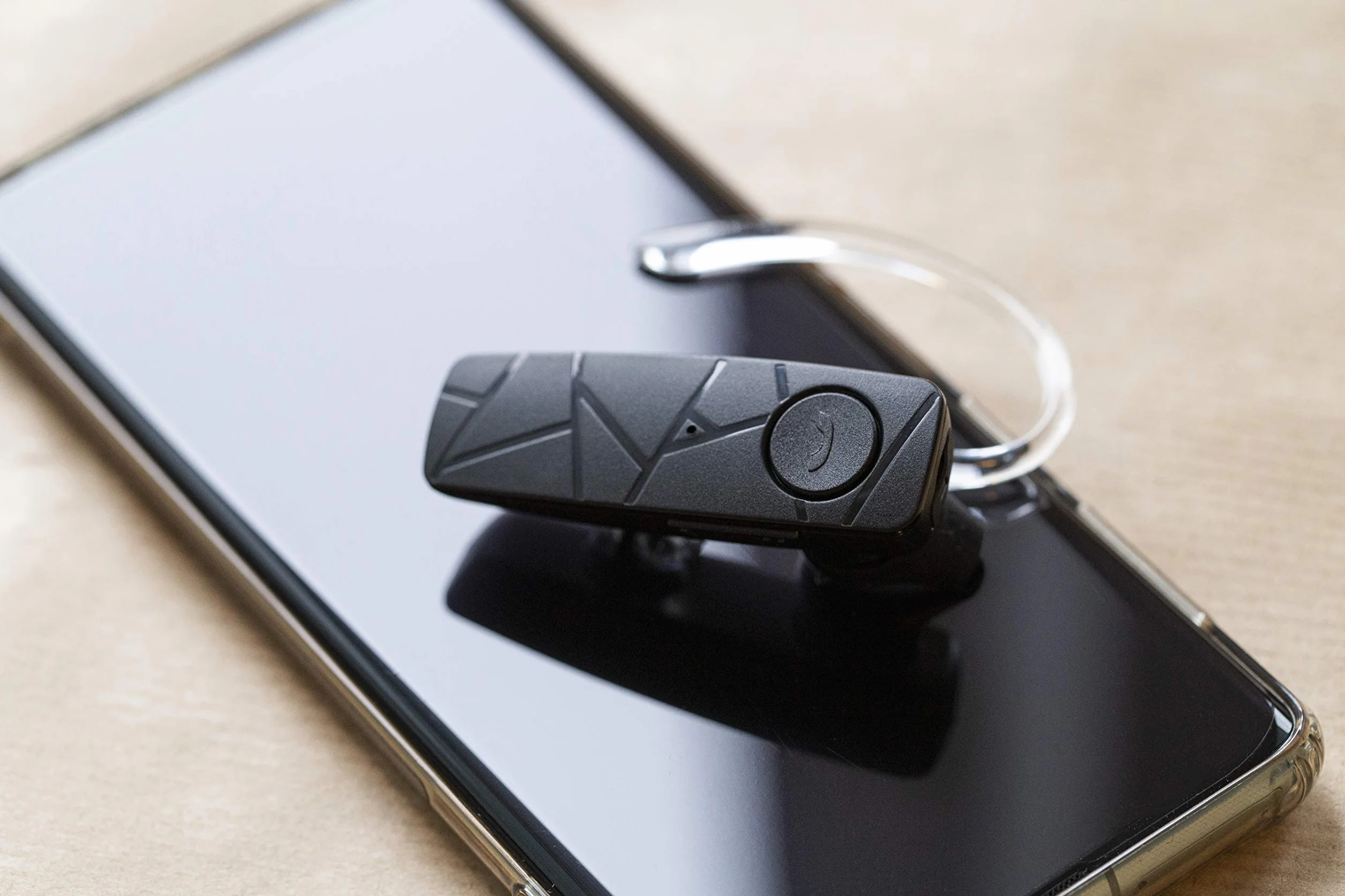 Tellur Zestaw słuchawkowy Bluetooth VOX 60, Multipoint, obsługuje dwa połączone telefony jednocześnie, ładowarka samochodowa w zestawie, czarny