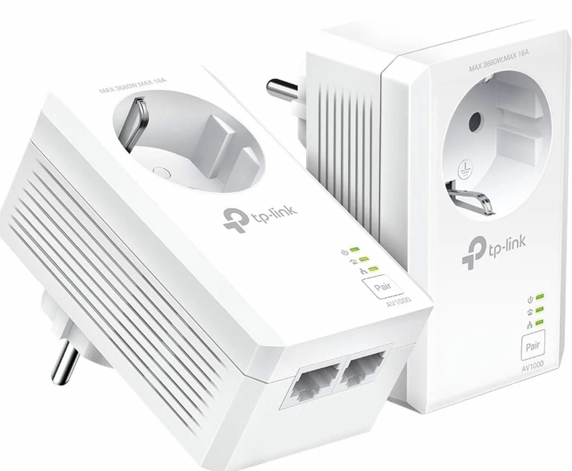 TP-Link TL-PA7027P KIT Zestaw Powerline AV1000 z wbudowanym gniazdkiem 1× port Gigabit