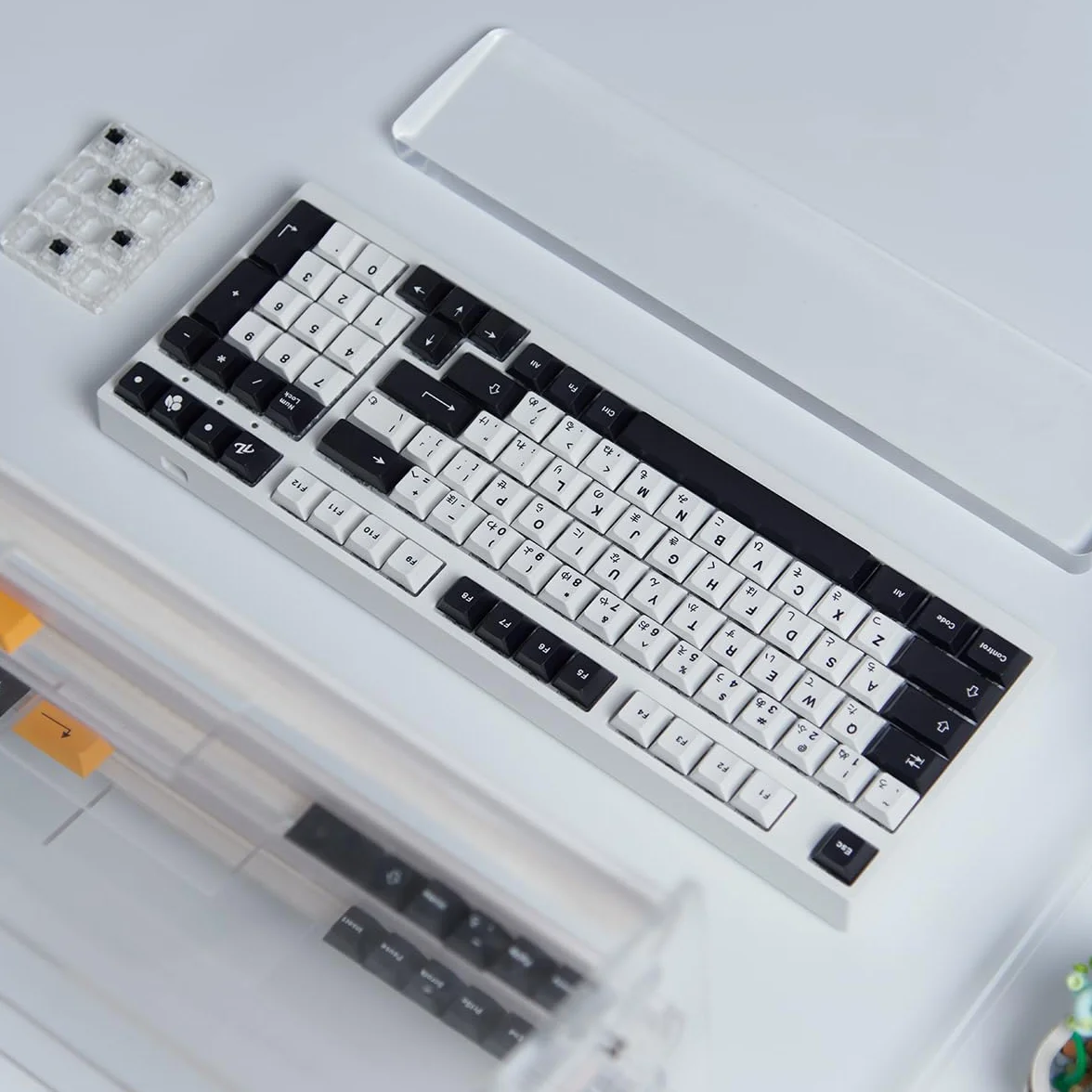 Japońskie nasadki klawiszy PBT Dye Sub Cherry Profile 133 klawisze zestaw do przełączników Cherry MX klawiatura mechaniczna