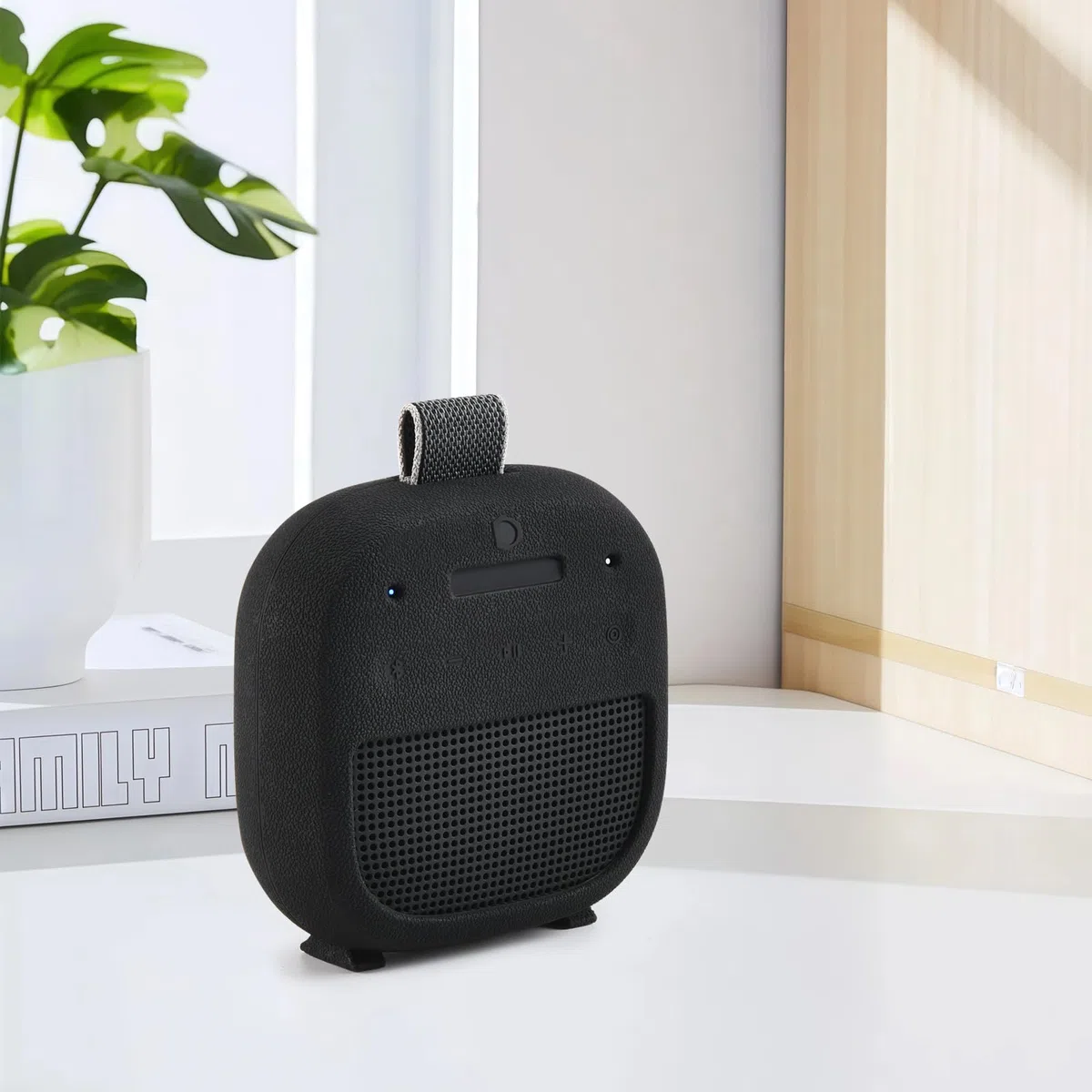 Silikonowe Etui do Bose Nowość Przenośny głośnik SoundLink Micro (2. generacji),do Bose SoundLink Micro 2nd Przenośny Pokrowiec Podróżny Futerał Ochronny z Karabinek,Czarny