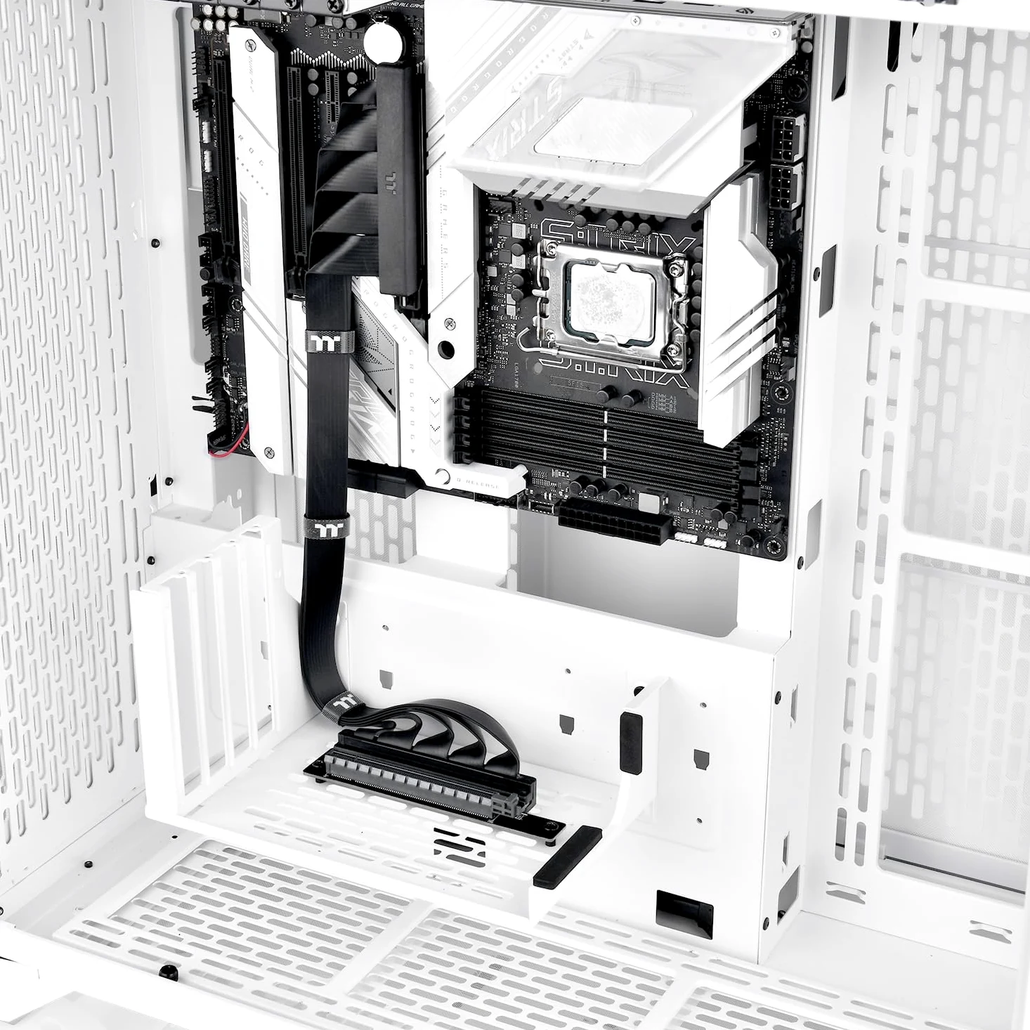 Thermaltake PCI-E 4.0 Dual 90 Degree Riser Cable 400 mm