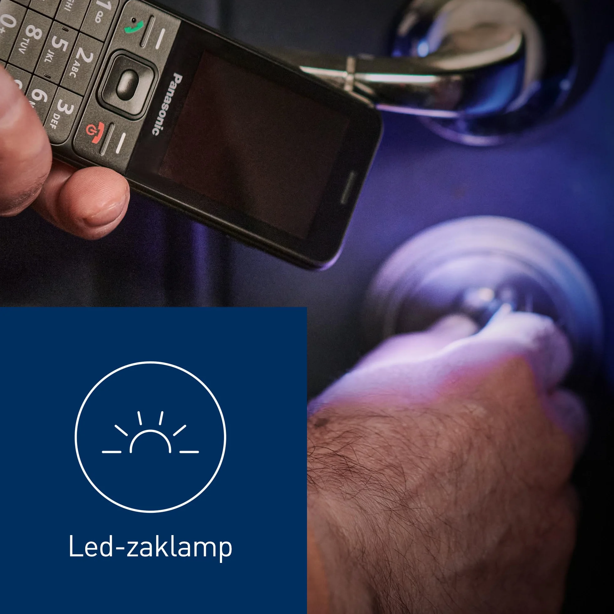 Panasonic KX-TF200 telefon dla seniora duży ekran 2,4" aparat 0,3 MP Bluetooth czarny