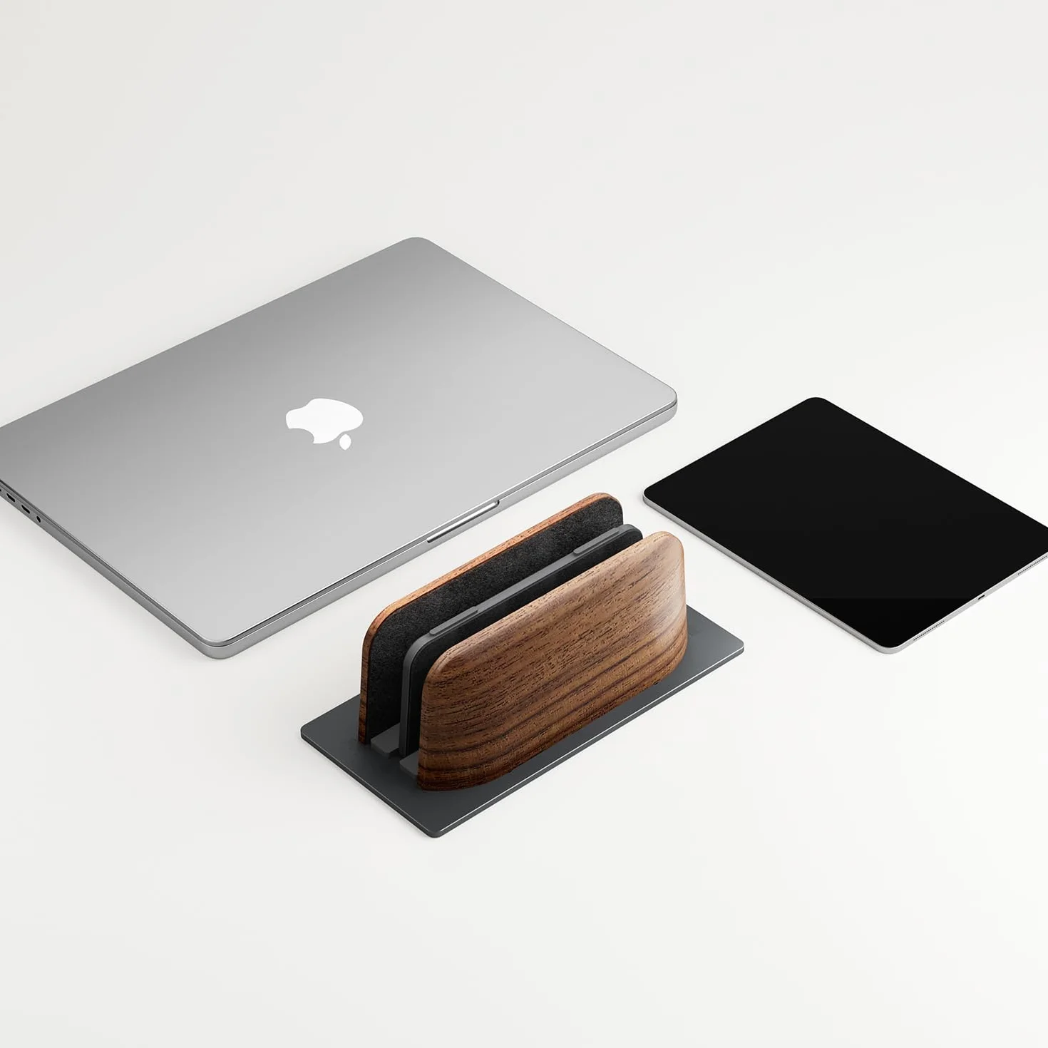 Pionowa podstawka pod laptopa, podwójny uchwyt na laptopa z drewna orzechowego na biurko, naturalny drewniany i aluminiowy dok z regulacją szerokości