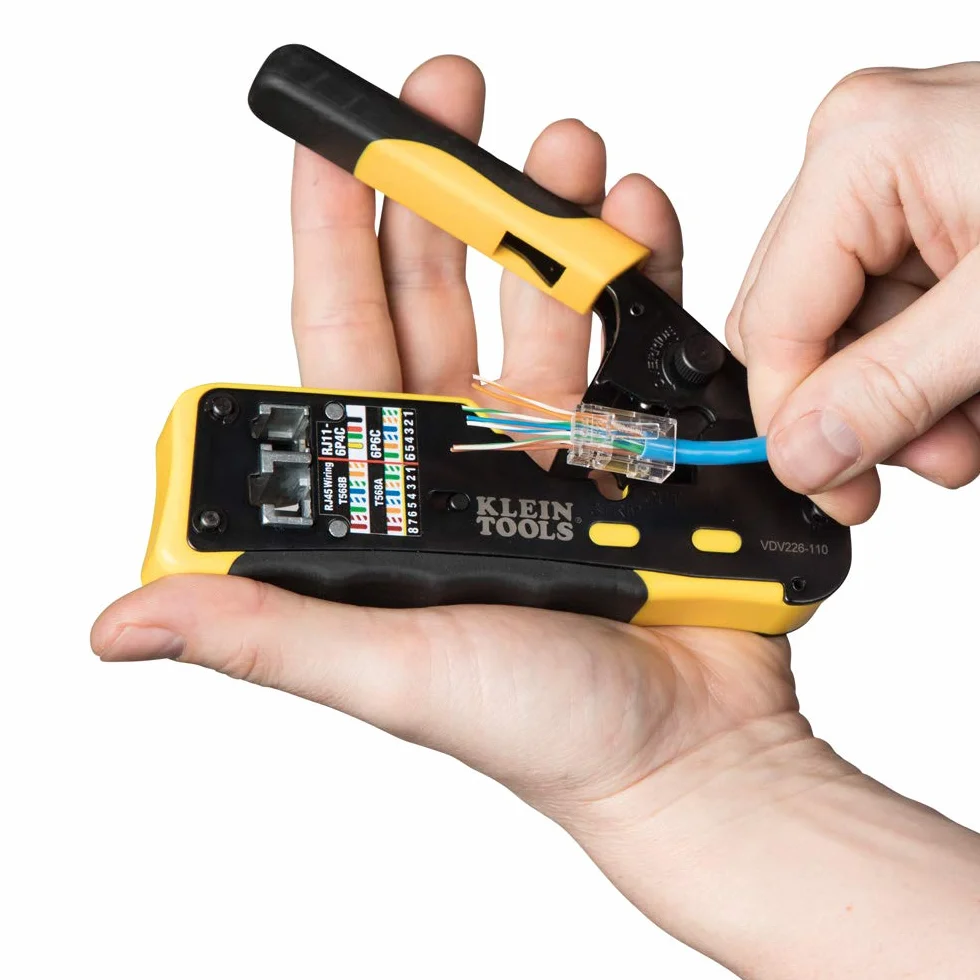 Klein Tools Modułowa wtyczka danych Pass-Thru, RJ45 CAT6, złącza przelotowe 50 sztuk, VDV826-703
