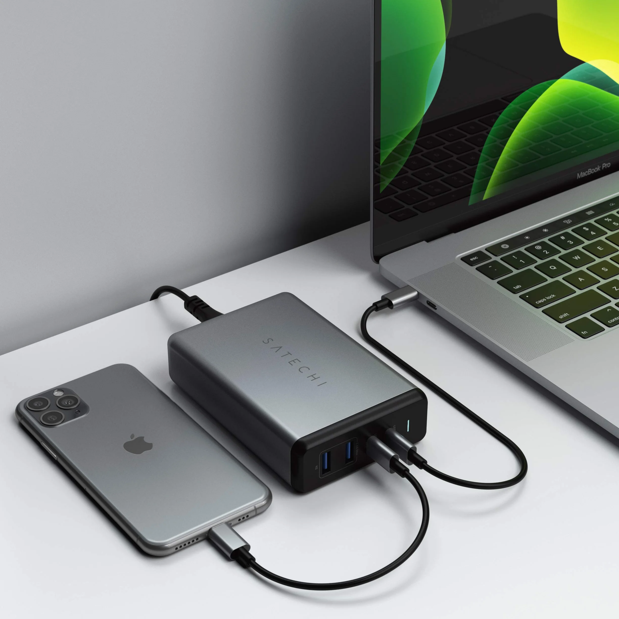 SATECHI 108W USB-C Ładowarka Biurkowa 2x USB-C 2x USB-A Stacja Szybkiego Ładowania do MacBook iPad iPhone