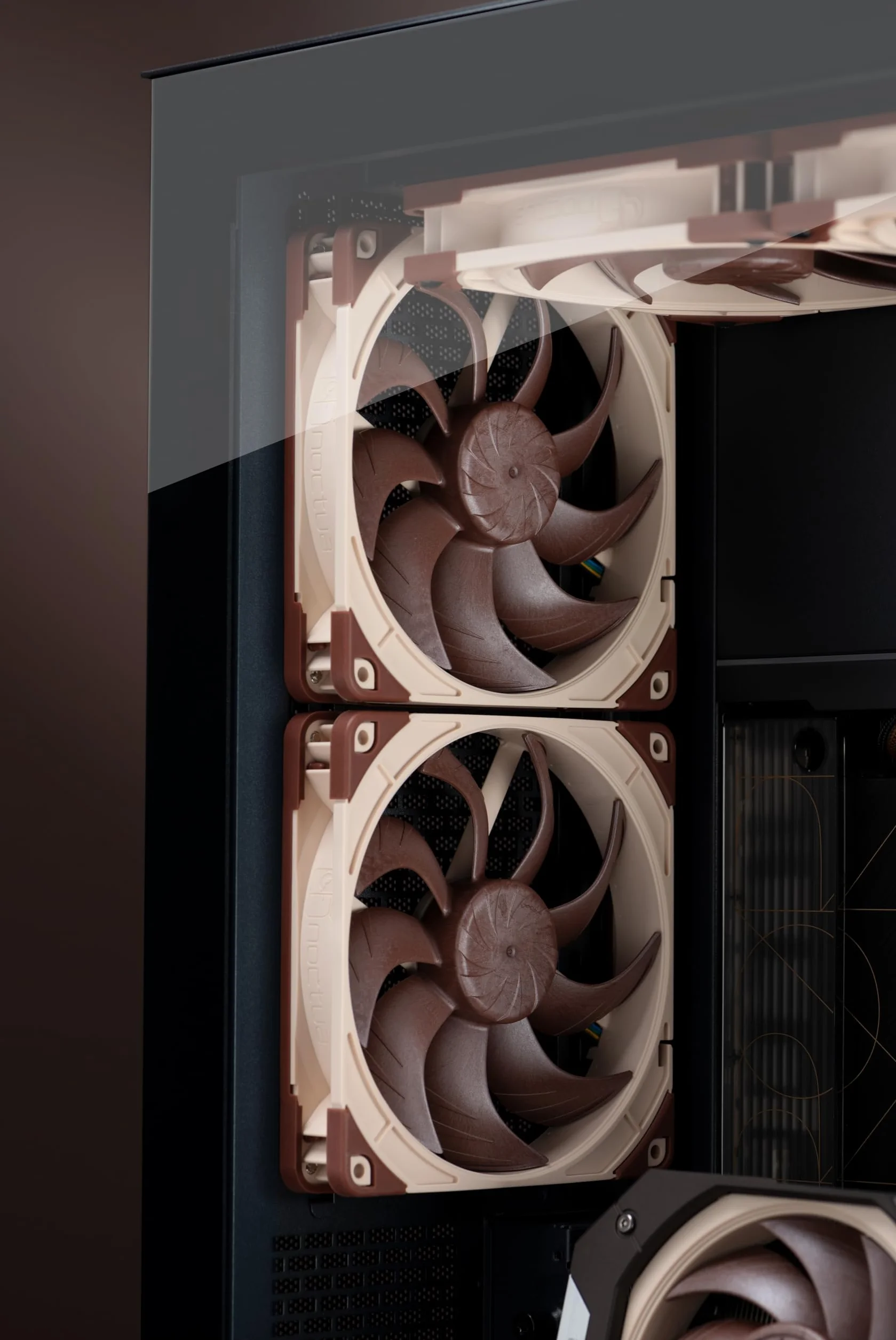Noctua NF-A14x25 G2 PWM, 140-milimetrowy Cichy Wentylator Komputerowy Klasy Premium, 4-Pinowy (Brązowy)