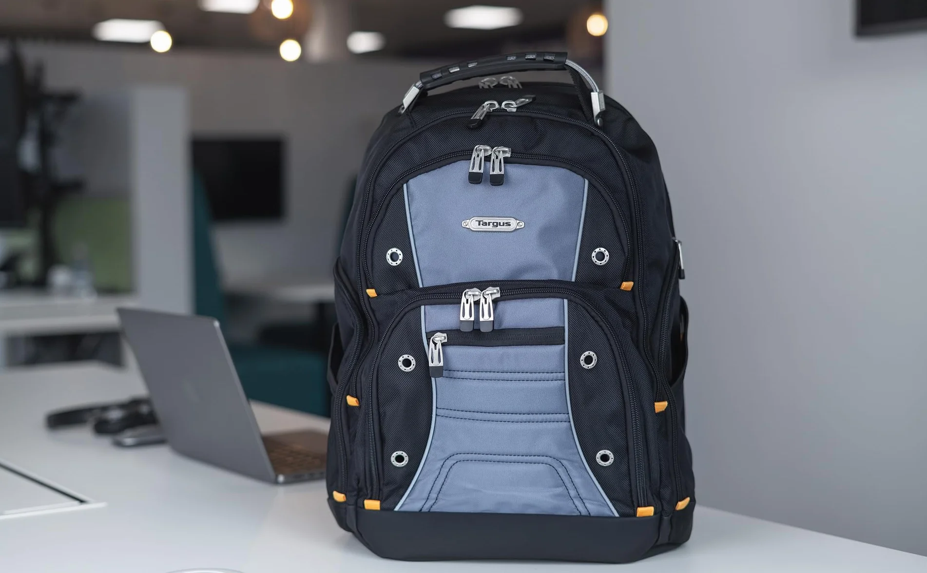 Targus Drifter II Plecak na laptopa 40.6 cm czarny szary