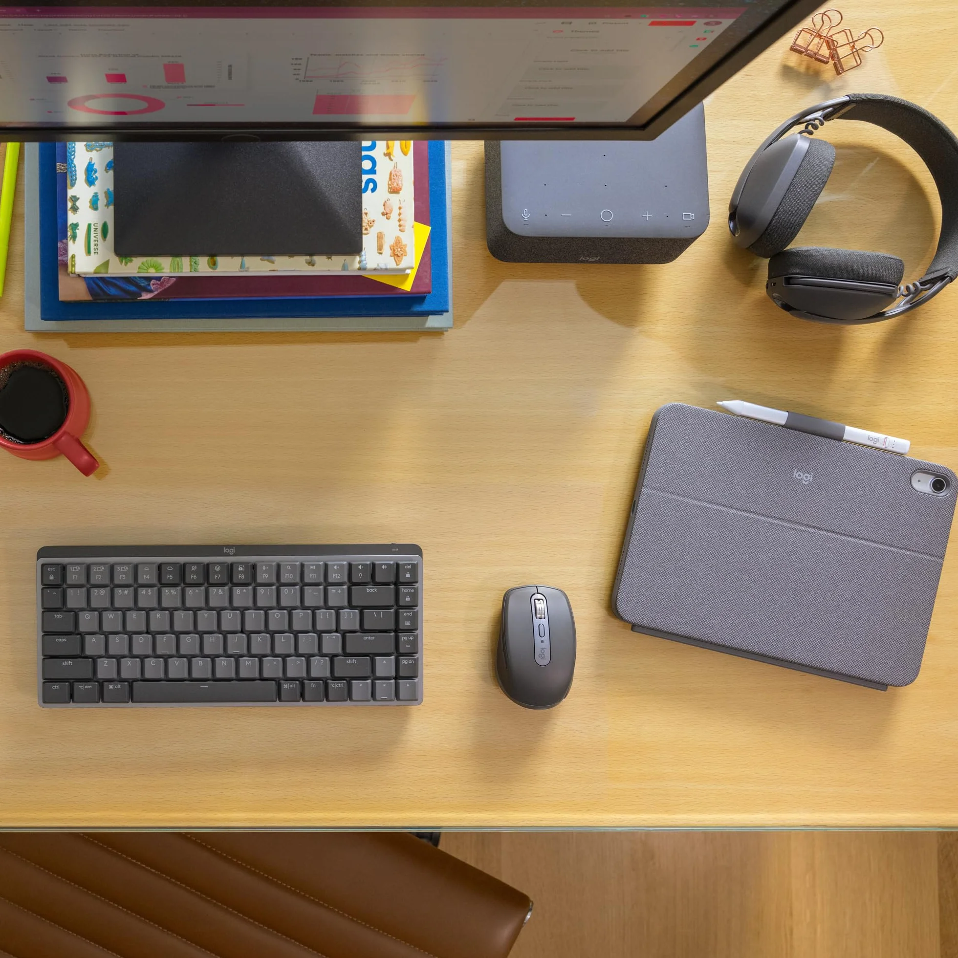 Logitech Crayon, cyfrowy rysik do iPada (z portami USB-C) wykonany w technologii Apple Pencil, doskonała precyzja bez opóźnień oraz dynamiczna, inteligentna końcówka + szybkie ładowanie USB-C - Srebro
