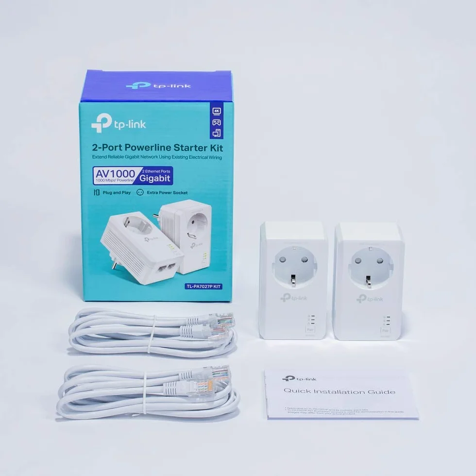 TP-Link TL-PA7027P KIT Zestaw Powerline AV1000 z wbudowanym gniazdkiem 1× port Gigabit