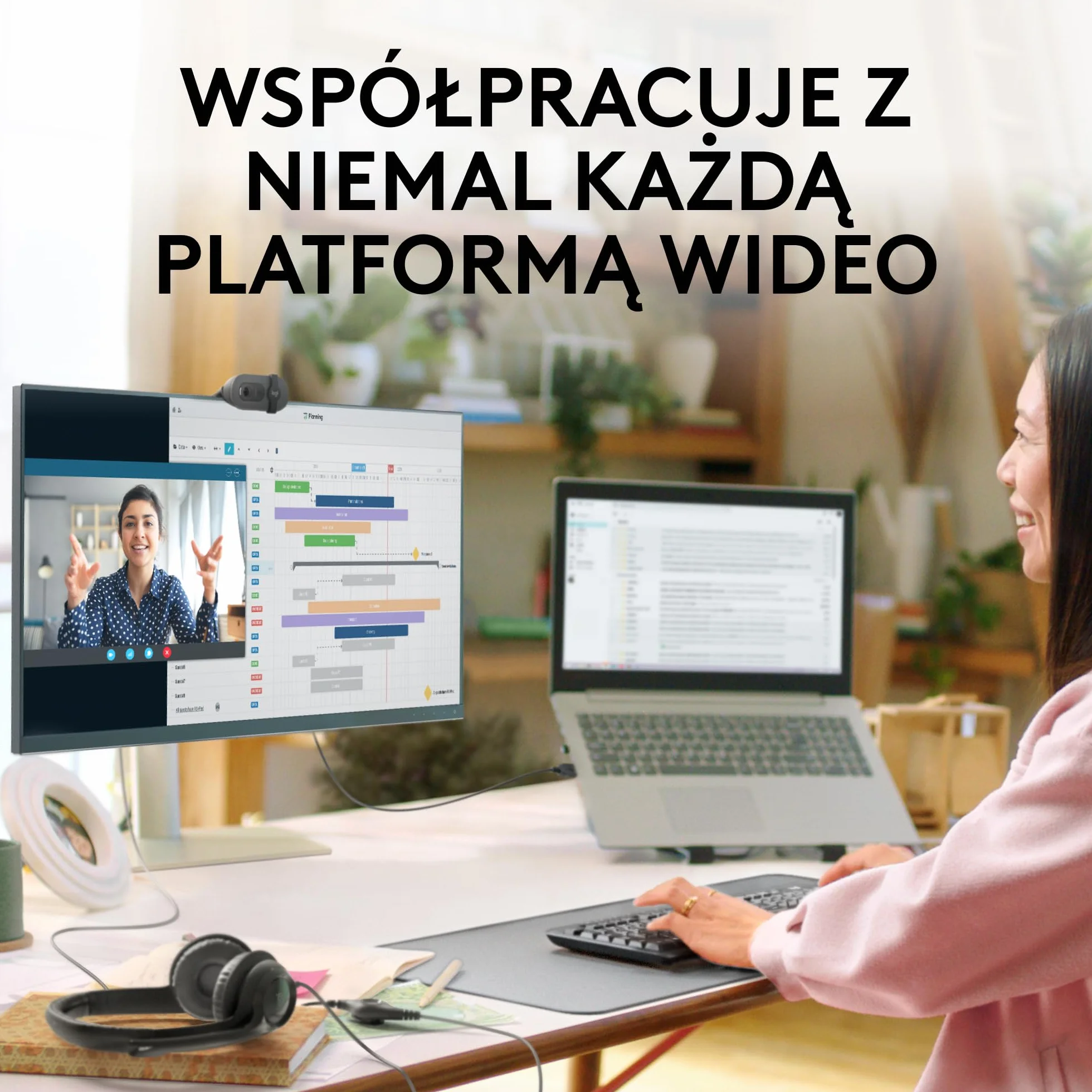 Logitech Brio 100 Full HD Kamera do spotkań i streamowania, automatyczny balans światła, wbudowany mikrofon, osłona migawki, USB-A, do Microsoft Teams, Google Meet, Zoom i innych - Grafit