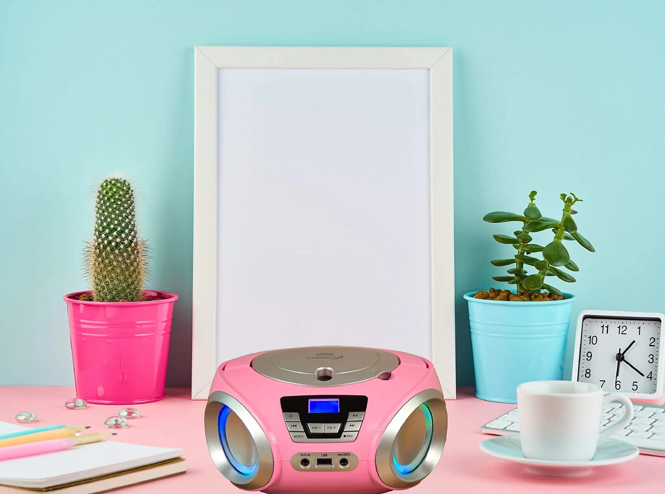 Cyberlux odtwarzacz CD z oświetleniem LED, gniazdo słuchawkowe, przenośne radio stereo, radio dla dzieci, system stereo, USB, odtwarzacz CD/MP3, radio FM, gniazdo słuchawkowe, wejście AUX, Pretty