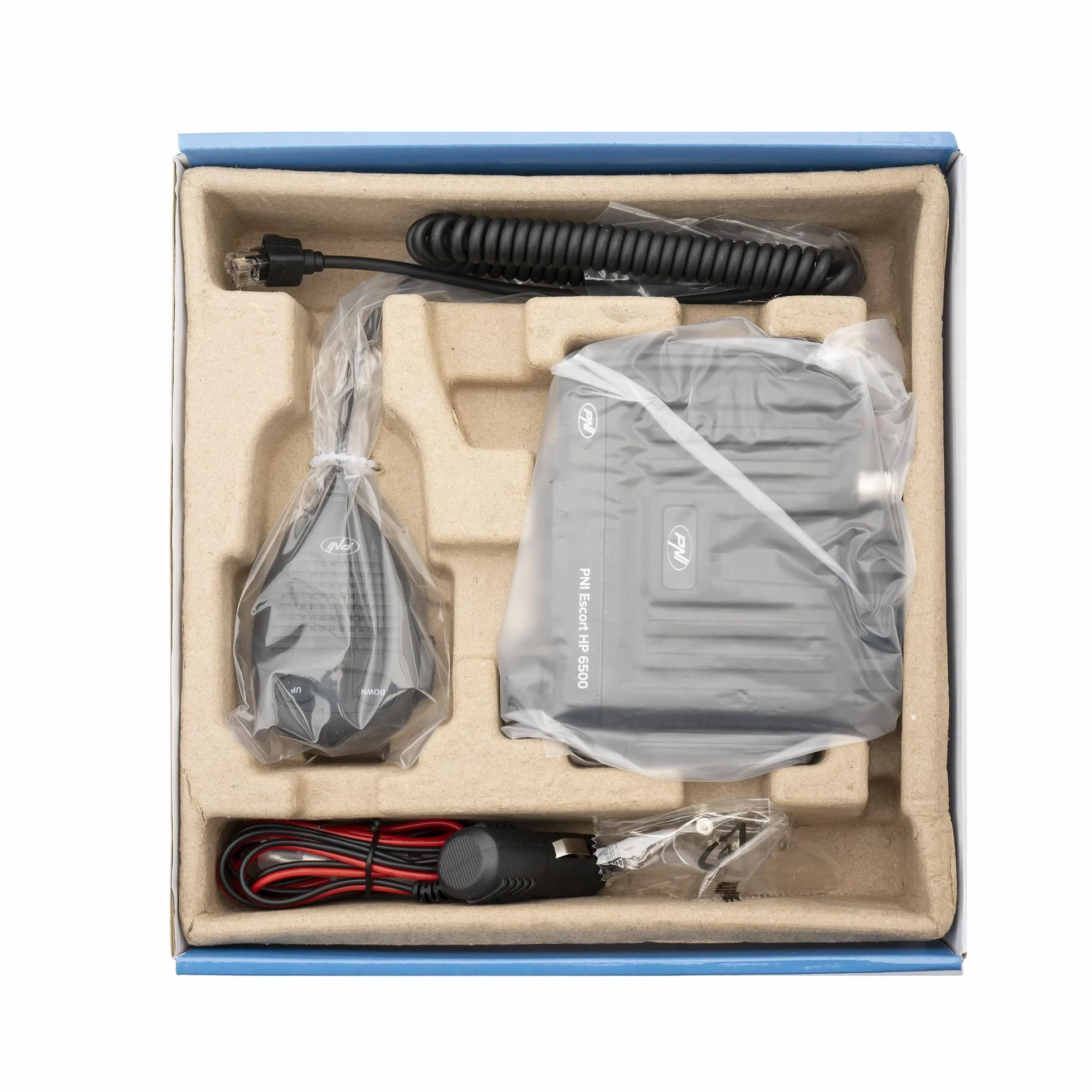 CB Radio PNI Escort HP 6500, Citizen Band, multistandard, 4W, 12V, ASQ, RF Gain, wtyczka do zapalniczki w zestawie, przełącznik AM/FM tylko dla pasma UE