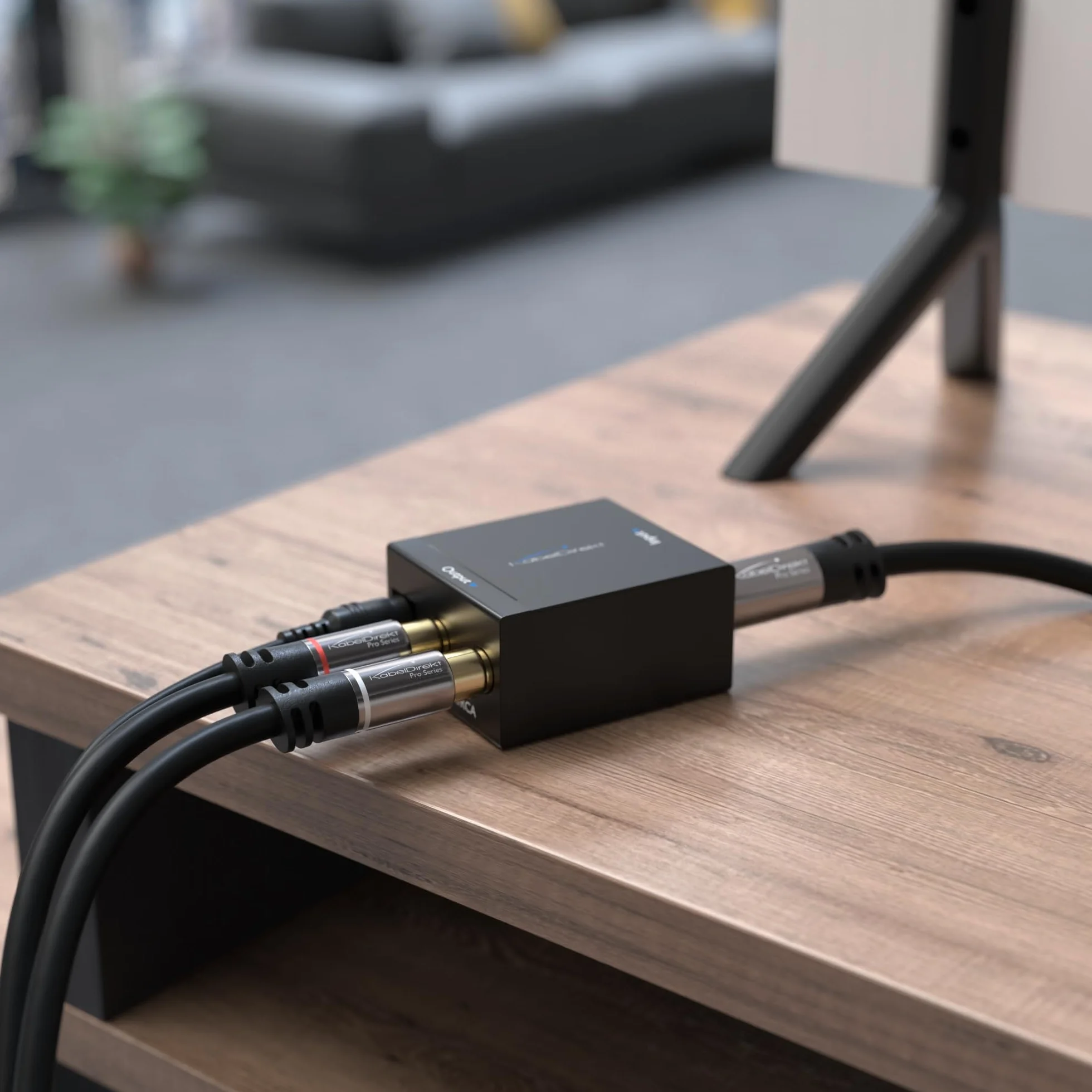 KabelDirekt – Przewód audio wideo RCA 1m (2 do 2, wzmacniacze, odbiorniki AV, hi-fi, sygnały cyfrowe i analogowe, podwójne ekranowanie) – PRO Series