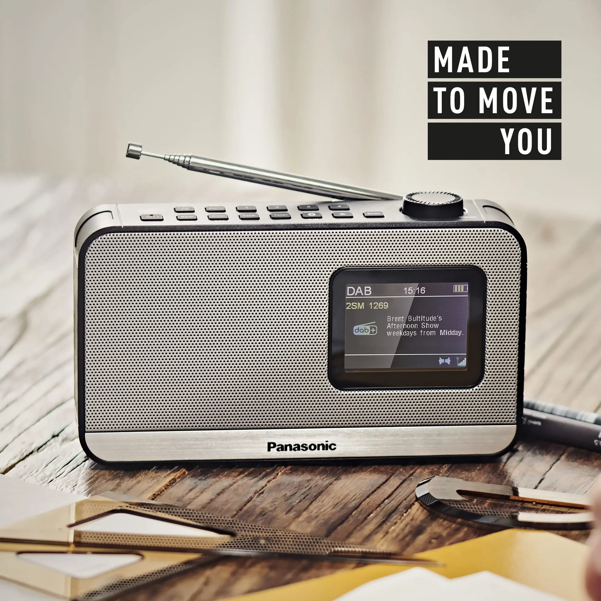 Panasonic RF-D15 przenośne radio DAB+ Bluetooth kompaktowy 2,4" kolorowy wyświetlacz budzik
