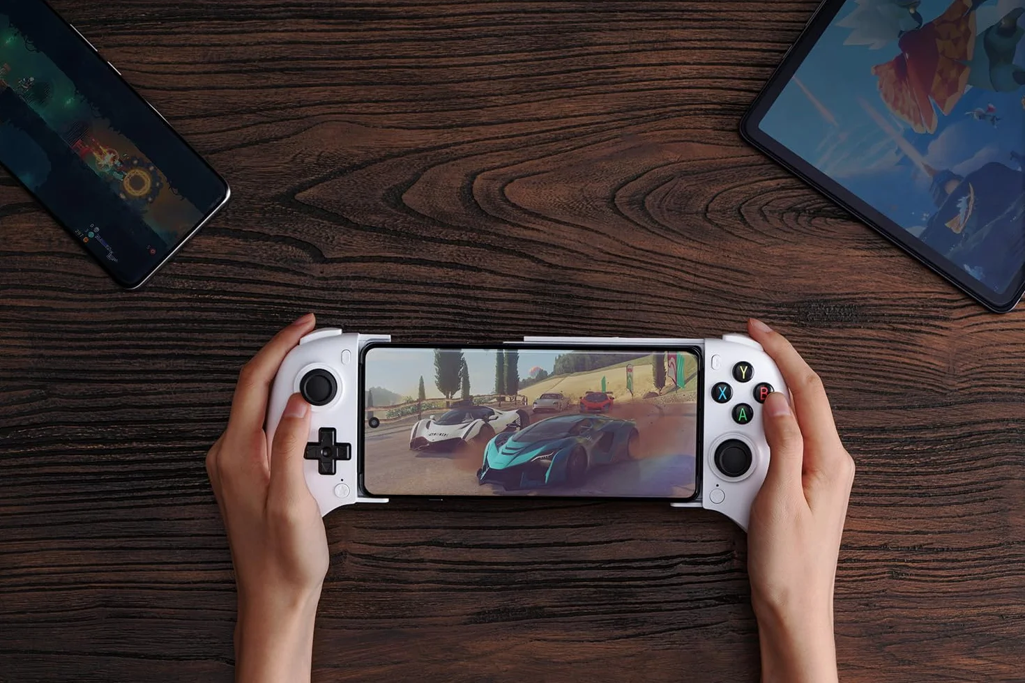 8Bitdo Ultimate Mobile Gaming Controller for Android devices, Bluetooth Mobile Game Controller with Hall Effect Joysticks and Hall Triggers (Black)