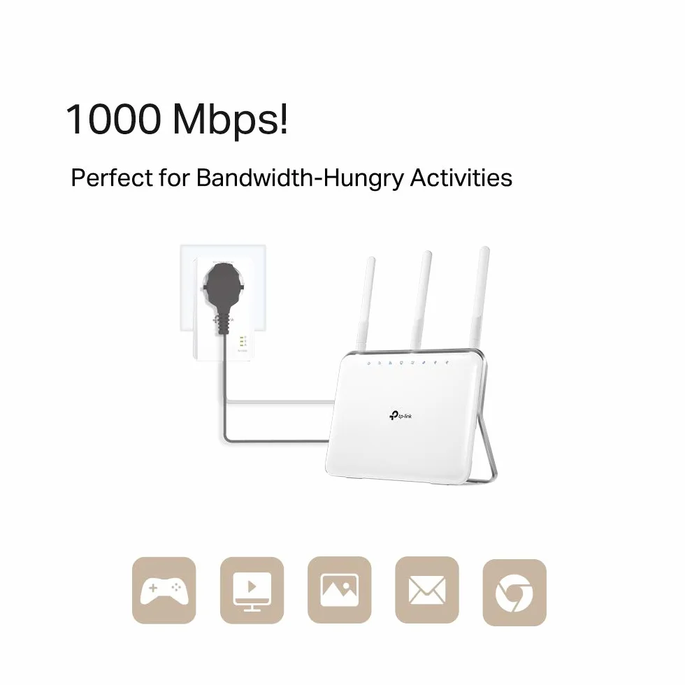 TP-Link TL-PA7017P KIT – Zestaw Powerline AV1000 z gniazdem, port Gigabit, Plug & Play, do 1000 Mb/s, idealny do streamingu 4K i gier przewodowych
